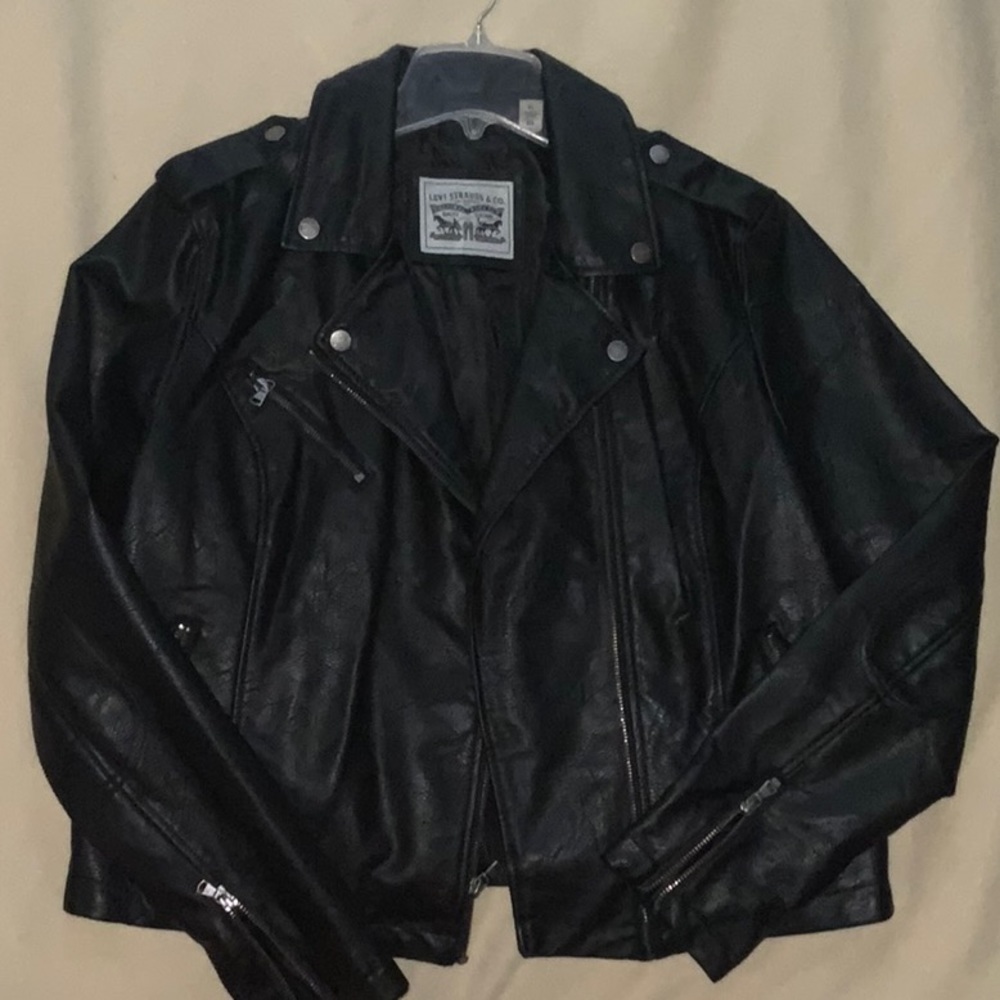 Gently Used Levi Leather Jacket
